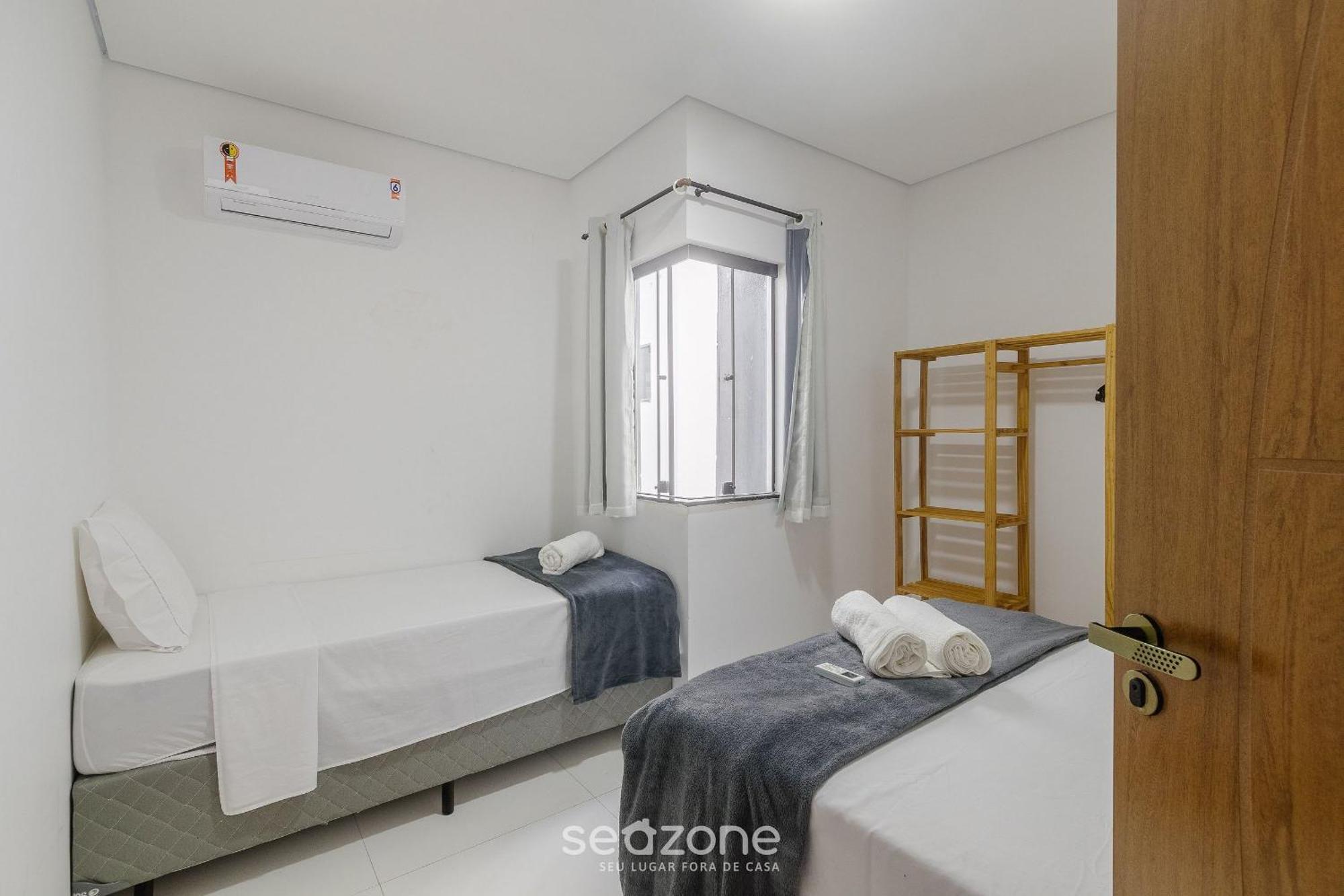 Em Com Piscina - Porto Seg. - Ptr Holiday home *